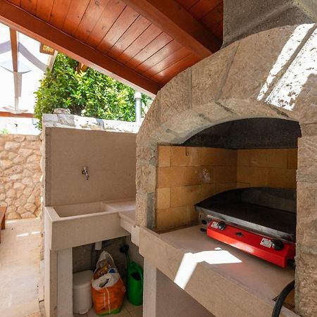 Villa Old Olive, 3Lovelyvillas Подгора Екстер'єр фото