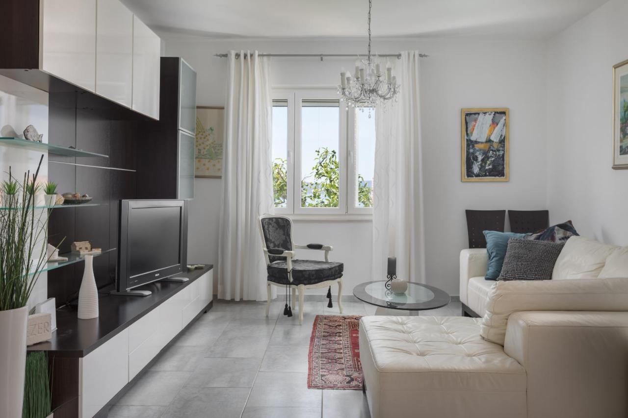Villa Old Olive, 3Lovelyvillas Подгора Екстер'єр фото