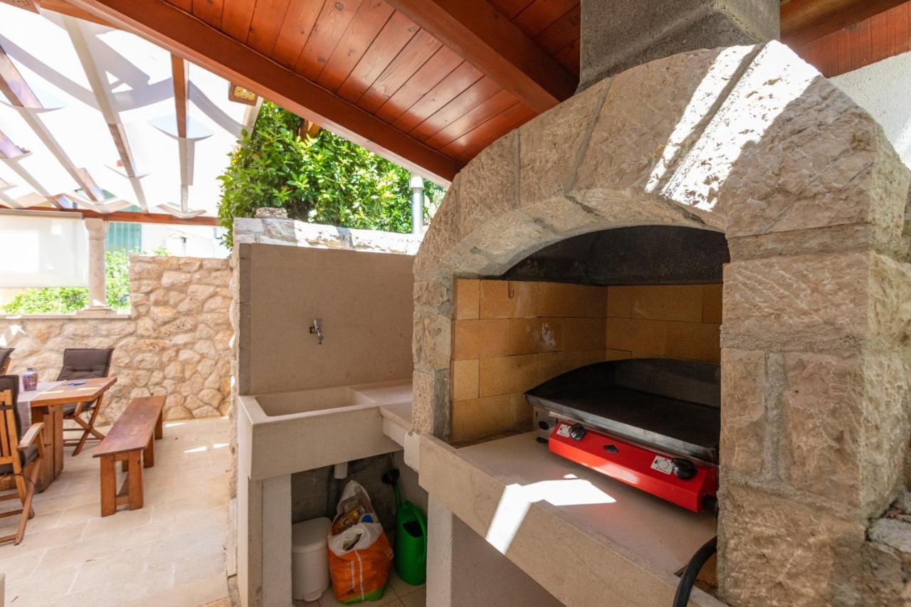Villa Old Olive, 3Lovelyvillas Подгора Екстер'єр фото
