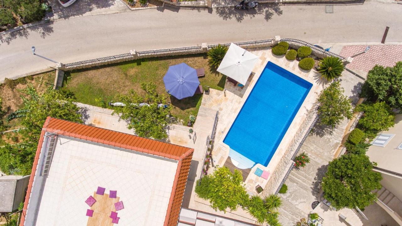 Villa Old Olive, 3Lovelyvillas Подгора Екстер'єр фото